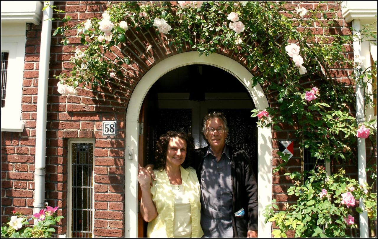 Bed & Breakfast Tegenover De Molen Haarlem Exterior photo